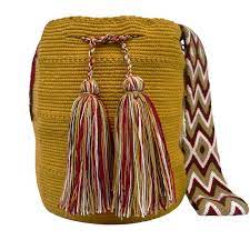 Mochila mediana con diseño